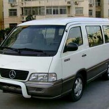 奔驰MB100