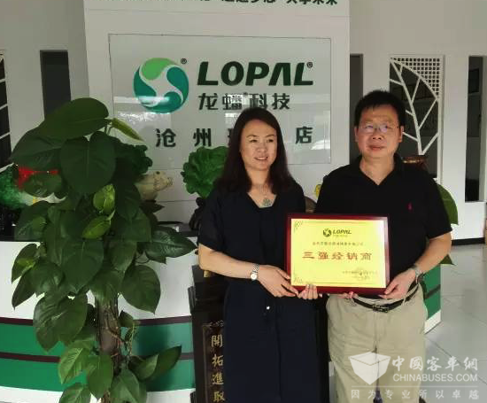 龙蟠润滑油石俊峰董事长走访调研河北市场