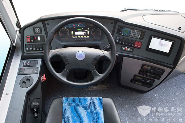 申龙SLK6108TLE0BEVS1纯电动客车