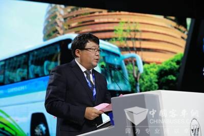福田汽车集团副总裁、欧辉客车事业部党委书记、总经理范现军致辞