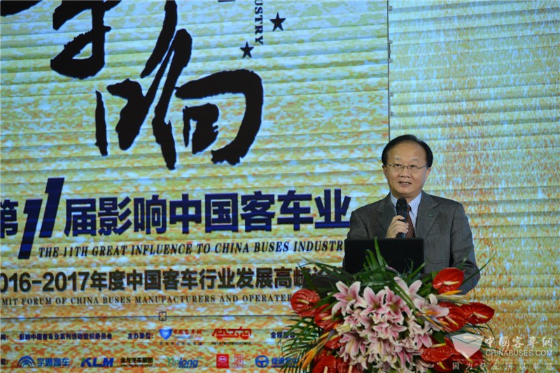 广东粤运集团董事长禤宗民