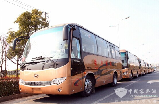 海格客车助力泸州荣力打造魅力酒城生态游