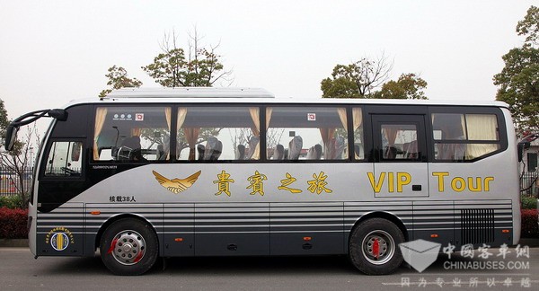 张家界中信旅运与海格客车的品质发展路径