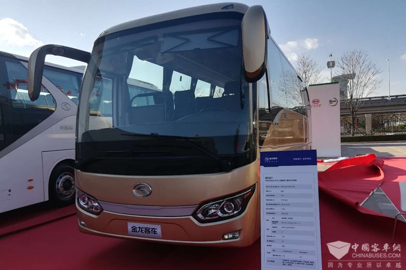 六款客车亮相道路运输年