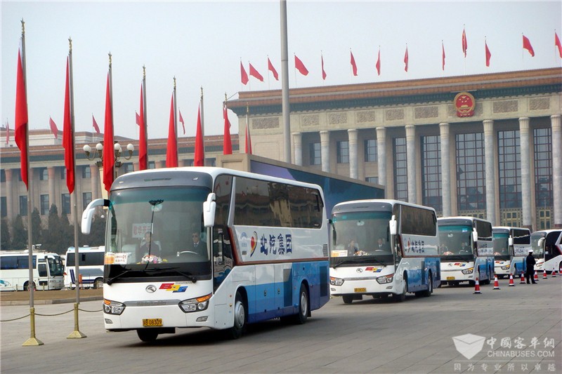 龙威一代服务“两会”