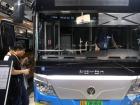 搭载精进的客车