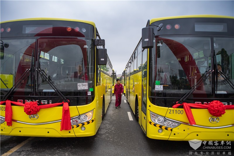 700台！安凯客车再付沙特