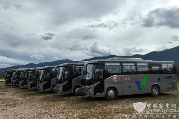 助力丽江旅游生态！苏州金龙×红杉旅汽 塑造高品质出行