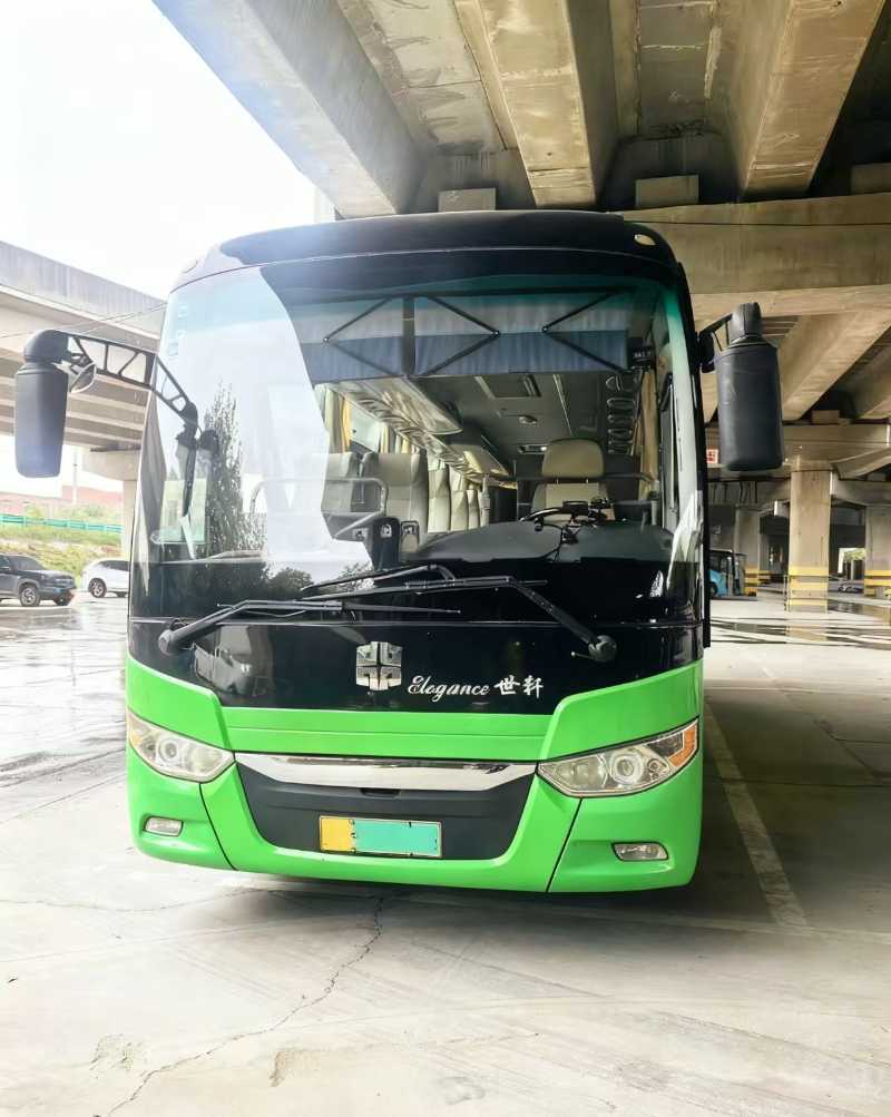 2018年9月上牌48座宁德时代中通6117营运电车