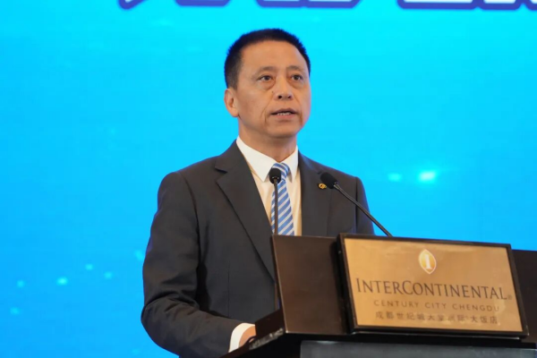 贡献“成都方案” 2025中国道路运输年会在成都召开