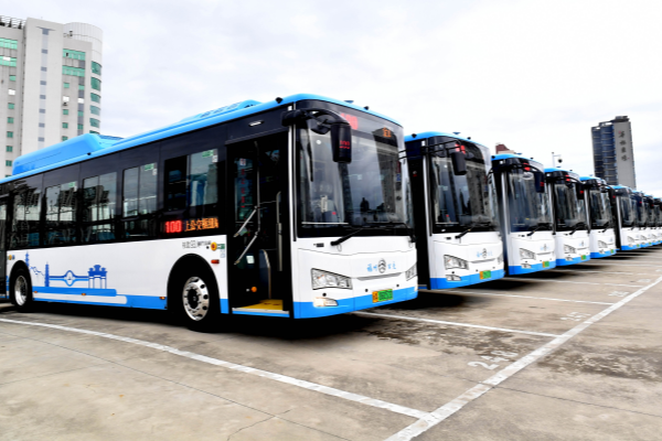 超400百辆金旅纯电动公交车陆续投用  福州绿色公交“链”万家