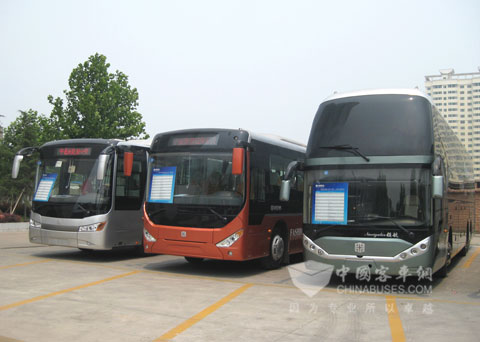 中通客车：节能减排客货名优车辆展上受关注