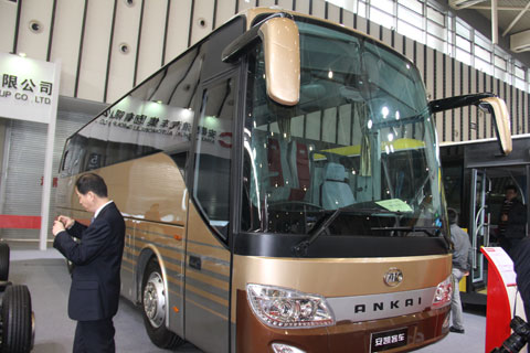 安凯HFF6110LK10D团体客车
