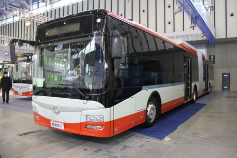 蜀都客车CDK6182CHR型城市铰接客车