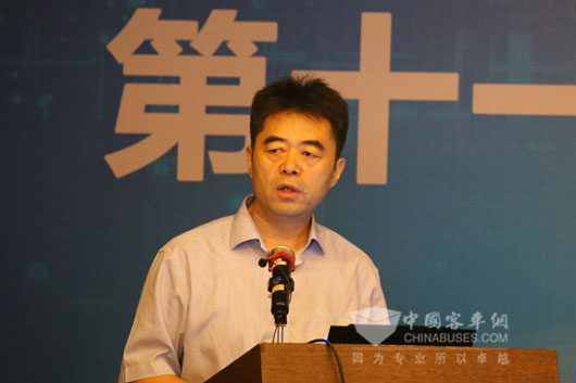 中国公路学会客车分会秘书长胡选儒：公共汽车类型划分及等级评定标准解读.JPG