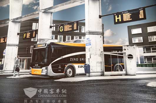 1 厦门金旅和荷兰EBUSCO公司共同打造的纯电全铝客车