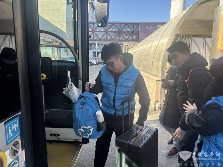 春运启幕 北京公交将加强夜间接驳