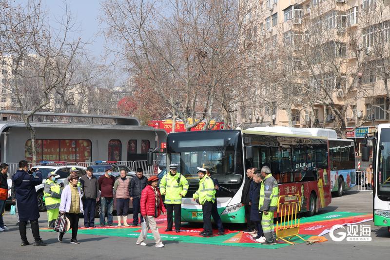 青岛：“糖球号”上线，服务民俗节庆