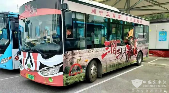 荆州公交古城旅游专线正式开通