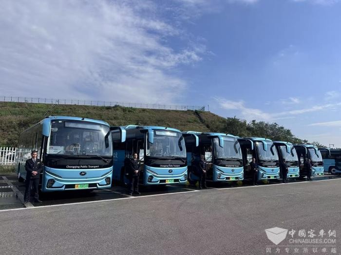 重庆50辆纯电新车守护出行“最后一公里”