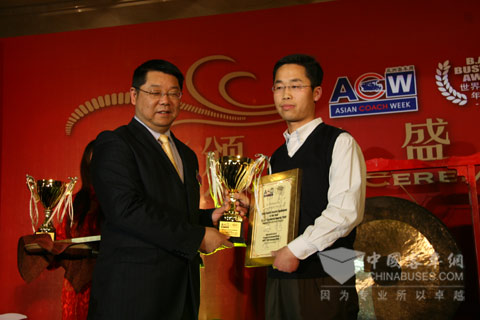 厦门车载DVD获最佳客车电子设备奖