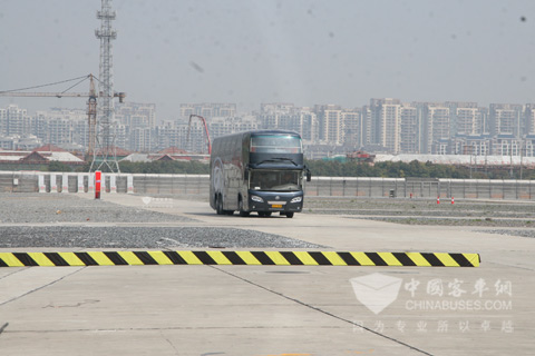 测评中的中大YCK6140HD