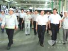 2011年7月28日四川省委书记刘奇葆陪同贵州省委书记栗战书一行莅临视察
