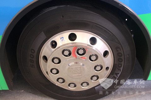 上汽申沃全新一代纯电动城市客车