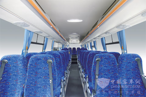 金旅客车XML6121