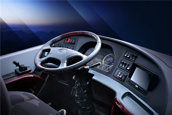 宇通ZK6998HNQ1Y客车（天然气国四24-45座）