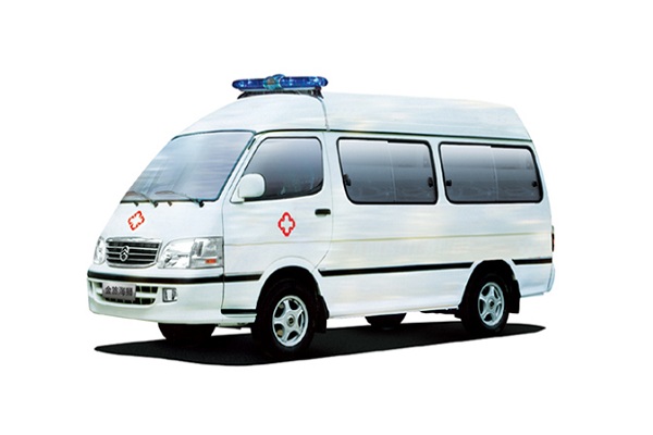 金旅XML5036XJHA8救护车（柴油国四5-7座）