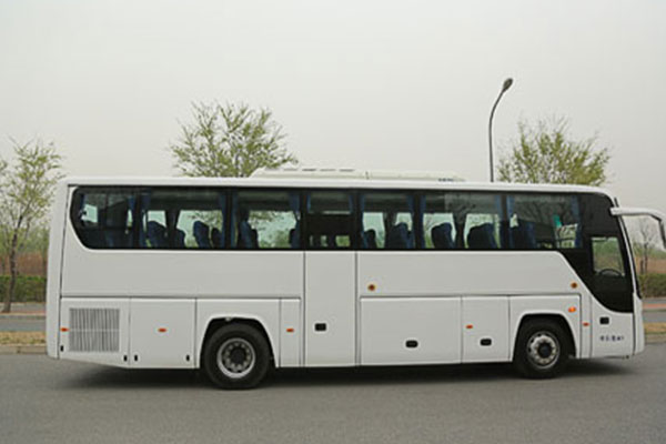 福田欧辉BJ6108U7MHB客车（柴油国四24-49座）