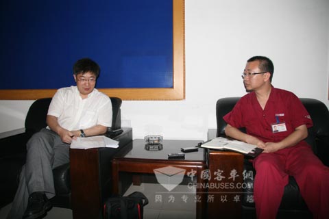 江淮商用车底盘营销公司副总经理高军在接受完美作业网有免费视频采访